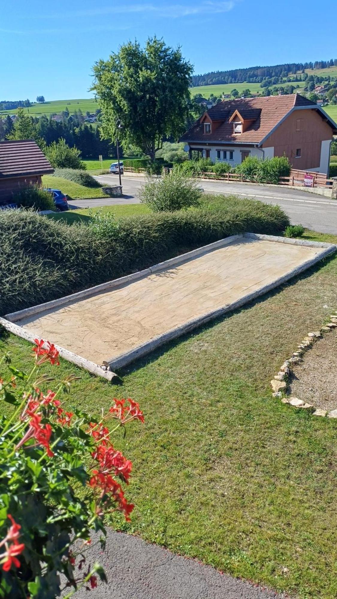 La Parenthese Du Dahu Gite De 6 Pers Métabief Buitenkant foto